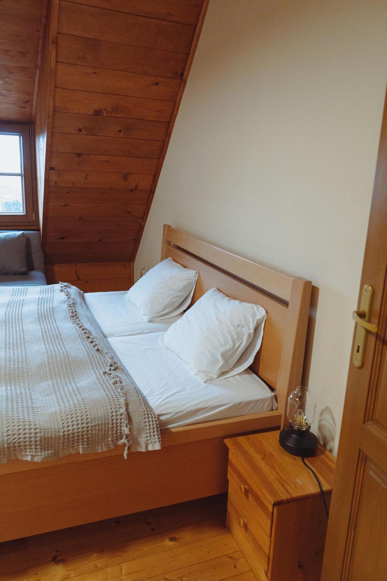 Hotel Aura Banská Štiavnica Zewnętrze zdjęcie