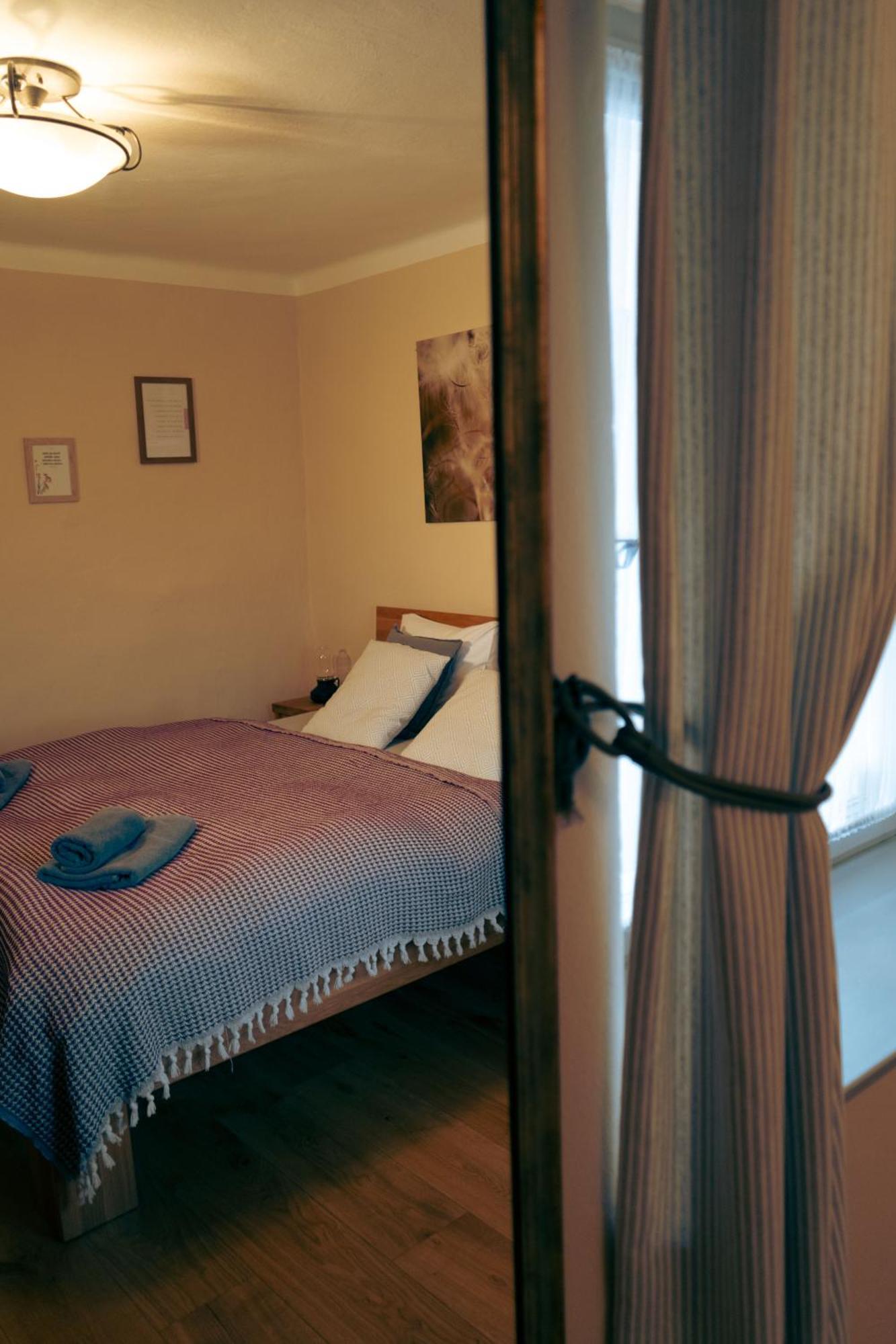 Hotel Aura Banská Štiavnica Zewnętrze zdjęcie